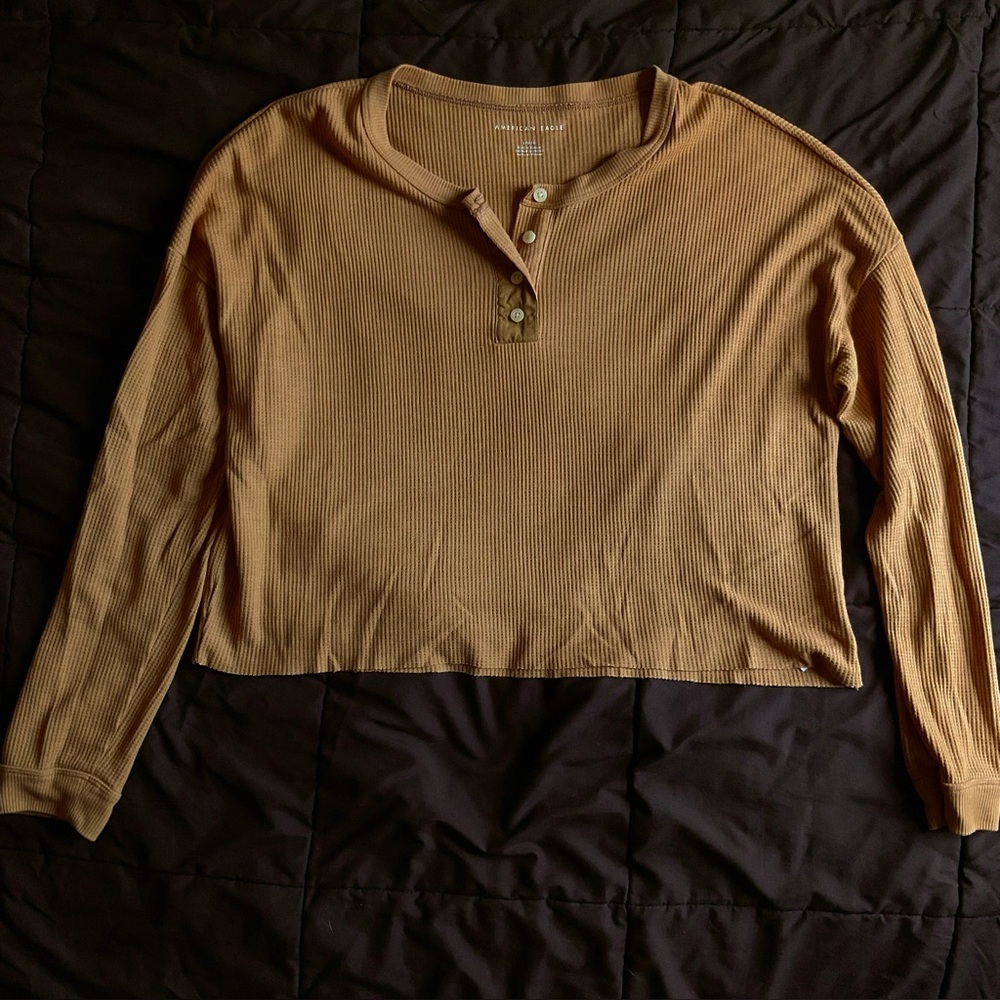 American Eagle Cropped Long Sleeve Henley Tee